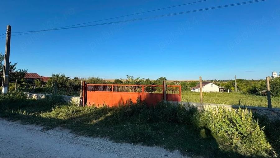 Teren de 1811 mp, în Plopeni