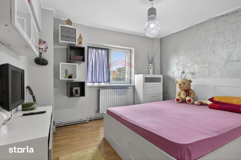 Apartament cu 2 camere decomandat în Micălaca