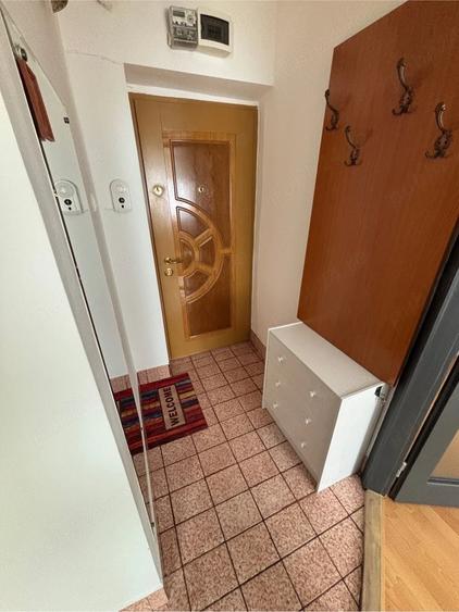 Apartament cu 2 camere decomandat în Ferentari
