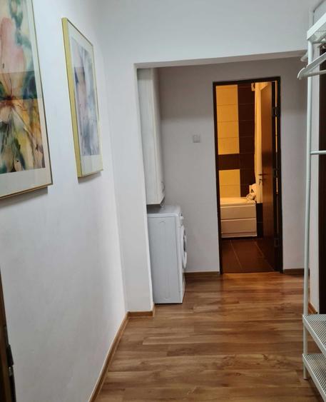 Garsonieră decomandată în Vasile Aaron