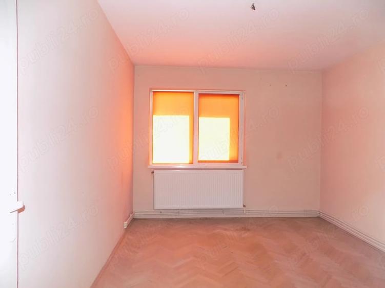 Apartament cu 2 camere semidecomandat în Obor