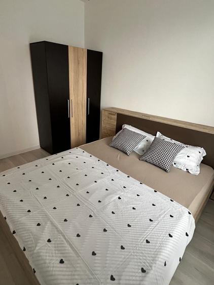 Apartament cu 2 camere semidecomandat în Zorilor