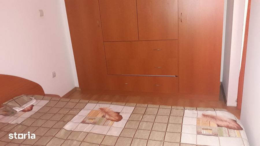 Apartament cu 2 camere, mobilat în Podgoria