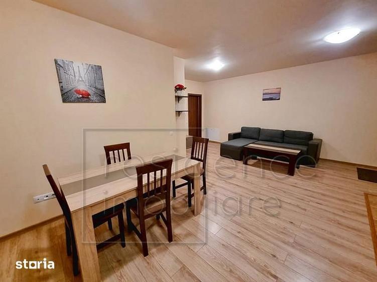 Apartament cu 3 camere semidecomandat în Între Lacuri
