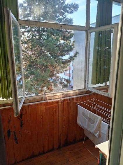 Apartament cu 3 camere semidecomandat în Mănăștur