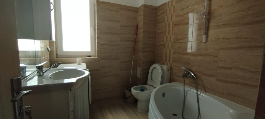 Apartament cu 2 camere semidecomandat, mobilat în Popas Păcurari