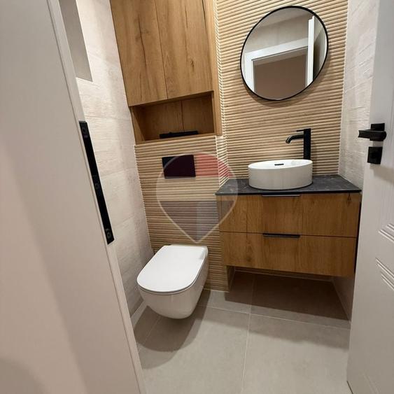 Apartament cu 3 camere decomandat, mobilat în Timpuri Noi