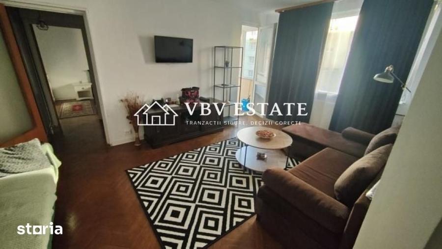 Apartament cu 2 camere semidecomandat în Tei