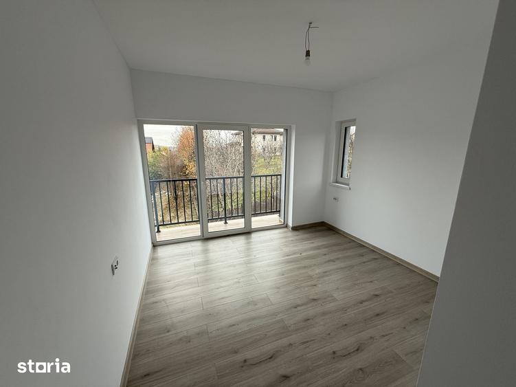Casă cu Teren 300 Mp în Bucium