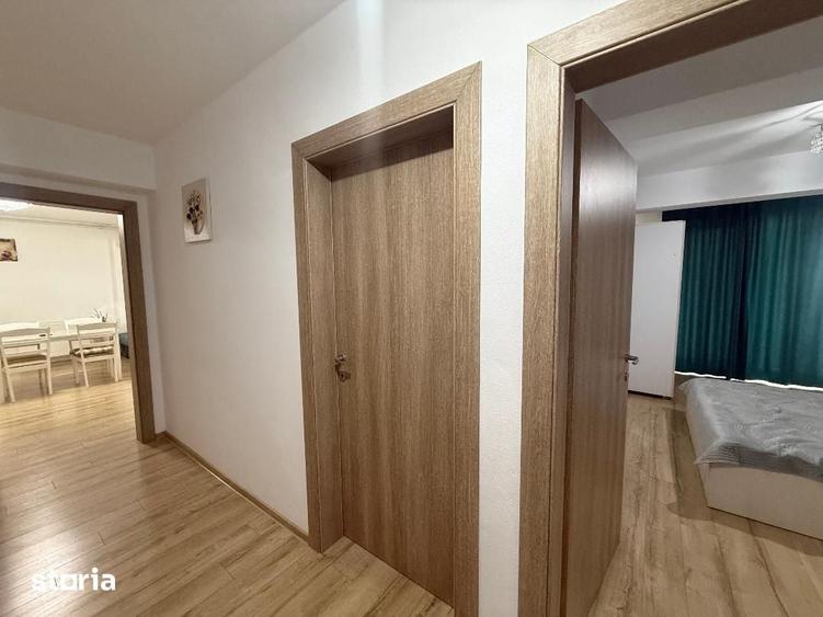Apartament cu 3 camere în Cetate