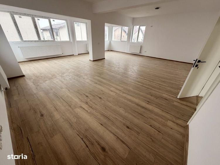 Casă cu 4 camere în Berceni