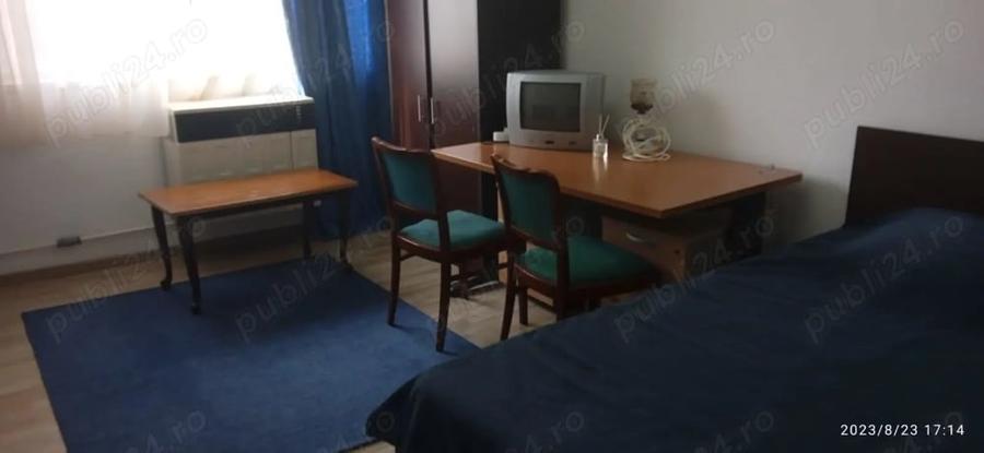 Garsonieră semidecomandată în Apollo