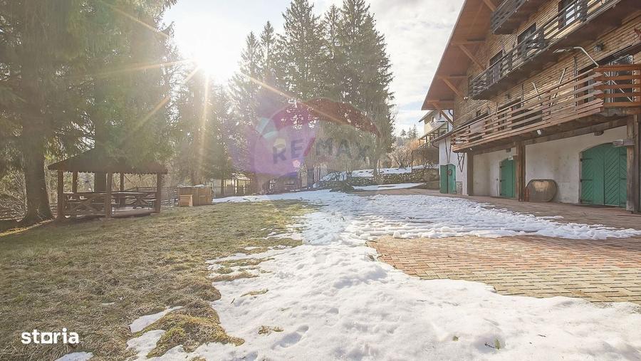 Casă cu 4 camere în Timișu de Sus