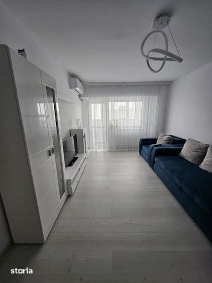 Apartament cu 3 camere decomandat în ICIL