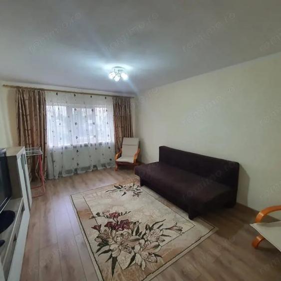 Apartament cu 3 camere decomandat în Exercițiu