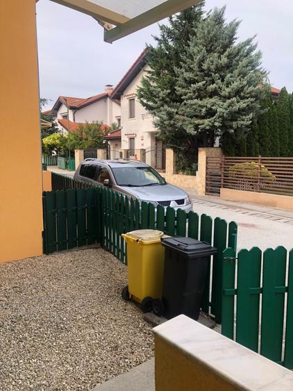 Casă cu 3 camere cu Canalizare în Boreal