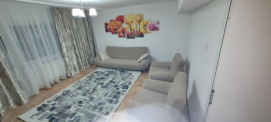 Apartament cu 2 camere semidecomandat în Central