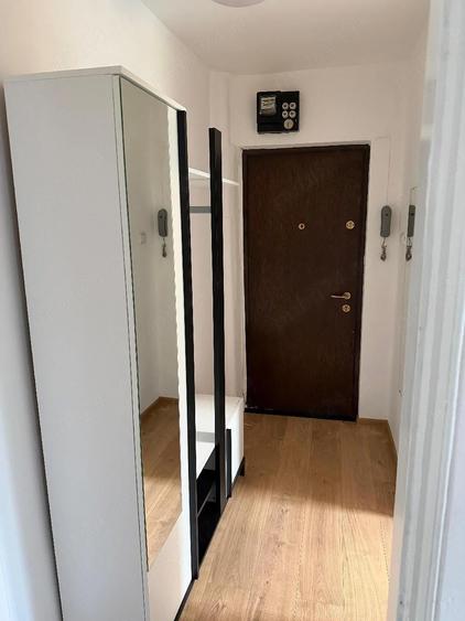 Apartament cu 2 camere semidecomandat în Lugojului