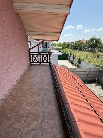 Casă individuală cu 4 camere cu Canalizare în Berceni