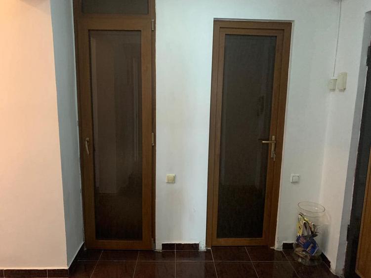 Apartament cu 2 camere decomandat, mobilat în Sat Vacanță