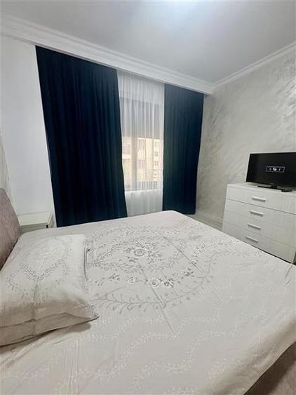 Apartament cu 2 camere decomandat, mobilat în Tomis Plus