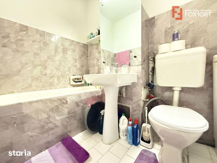 Apartament cu 2 camere semidecomandat, mobilat în Est