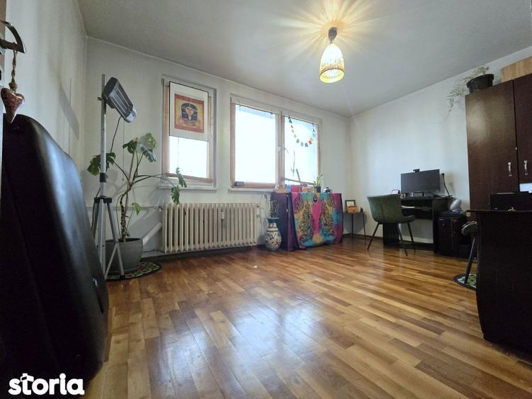 Apartament cu 3 camere în Dristor