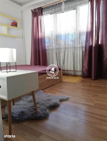 Apartament cu 2 camere în Podu Roș