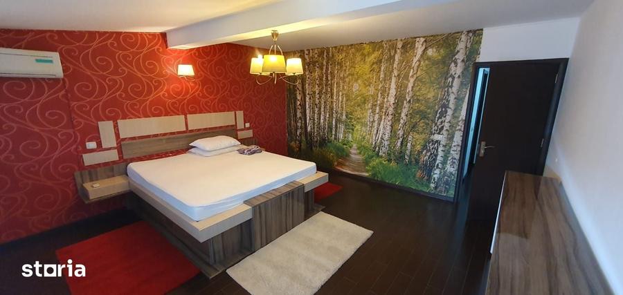 Apartament cu 5 camere în Central