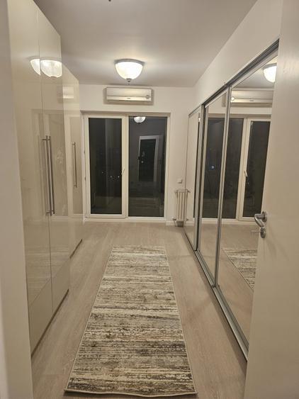 Apartament cu 4 camere, mobilat în Decebal