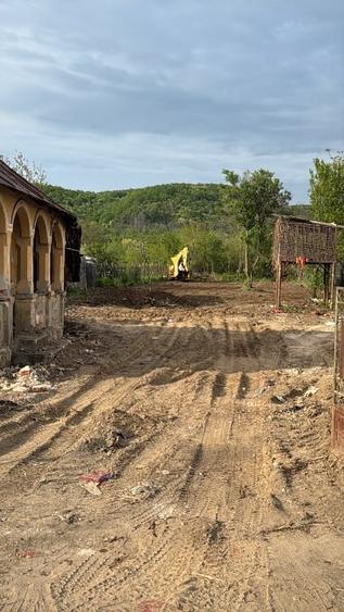 Teren Construcții intravilan de 1055 mp, în Central