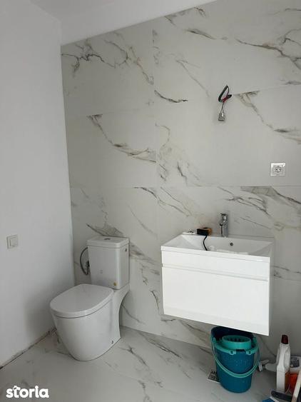 Vand casa individuala cu etaj Dragomire?ti Deal strada Crizantemelor - 8