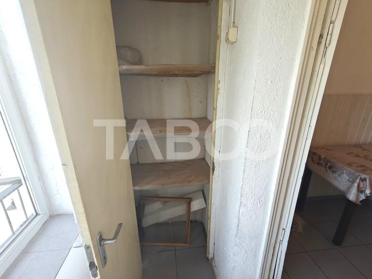 Apartament cu 2 camere decomandat, mobilat în Terezian