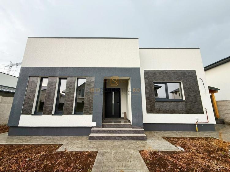Casa Individuala cu 4 Camere si 2 Bai | Teren 343 mp, zona centrala - 1