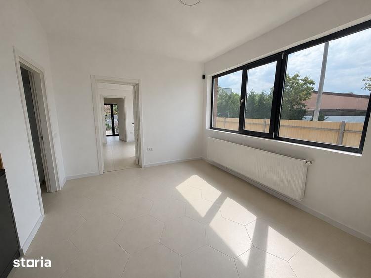Casă cu 3 camere cu Teren 332 Mp în Tunari