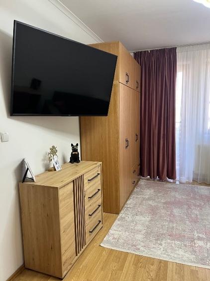 Garsonieră decomandată, mobilată în Grădiște