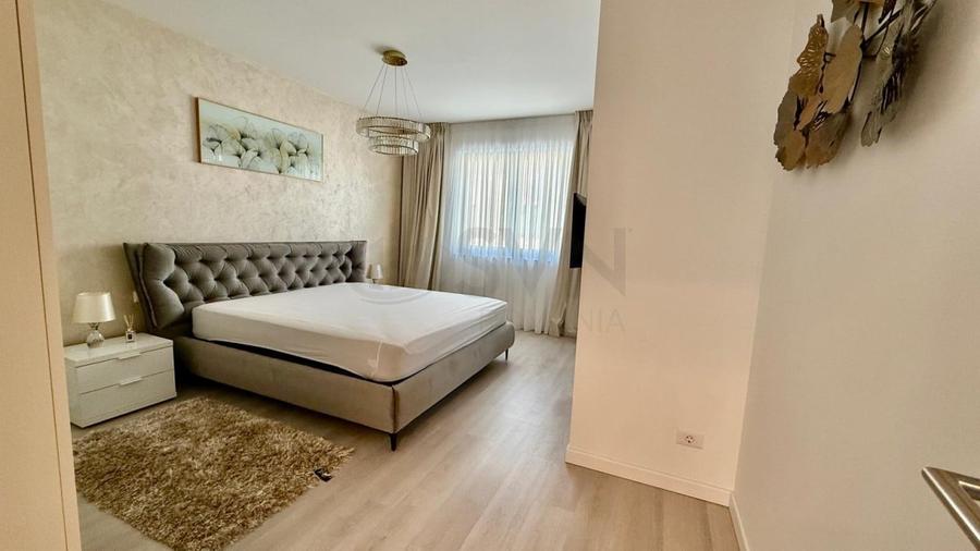 Casă individuală cu 5 camere cu Teren 160 Mp în Pipera