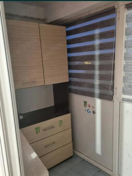 Garsonieră decomandată în Rahova