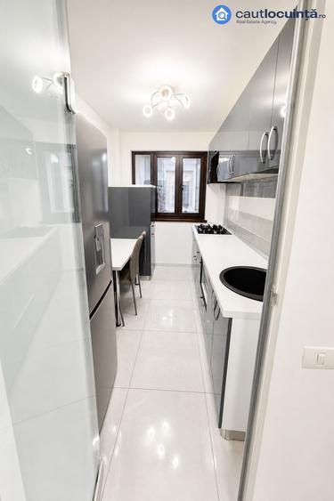 Apartament cu 2 camere în Alexandru Obregia