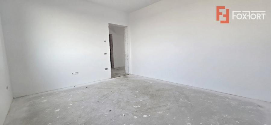 Duplex cu 3 camere cu Teren 340 Mp în Urseni