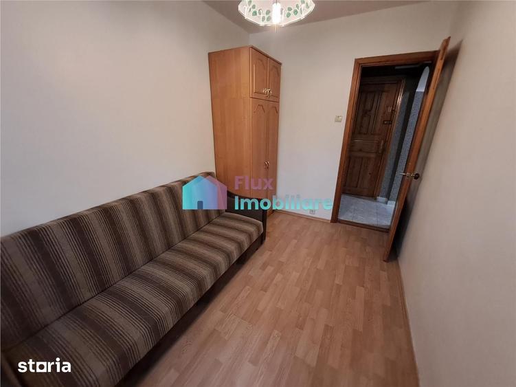 Apartament cu 3 camere semidecomandat în Burdujeni