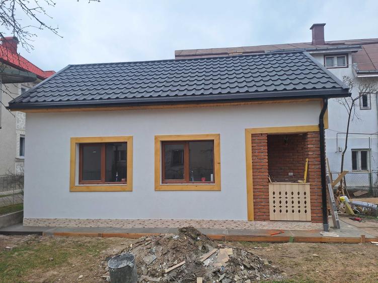 Casă cu 3 camere cu Teren 120 Mp în Central