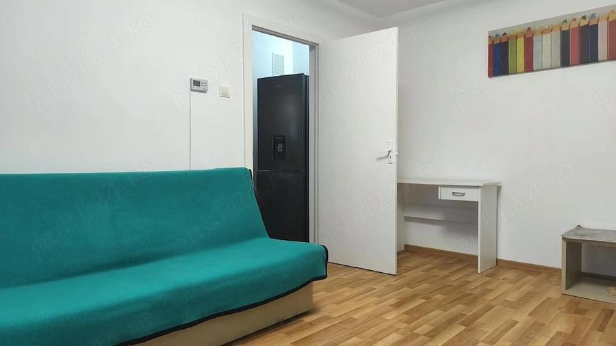 Apartament cu 2 camere semidecomandat în Gojdu