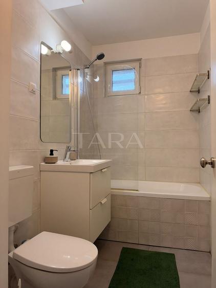 Apartament cu 3 camere semidecomandat, mobilat în Gheorgheni