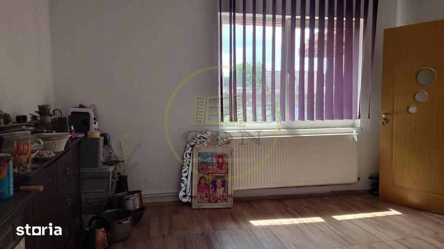 Casă cu 3 camere cu Teren 495 Mp în Sud