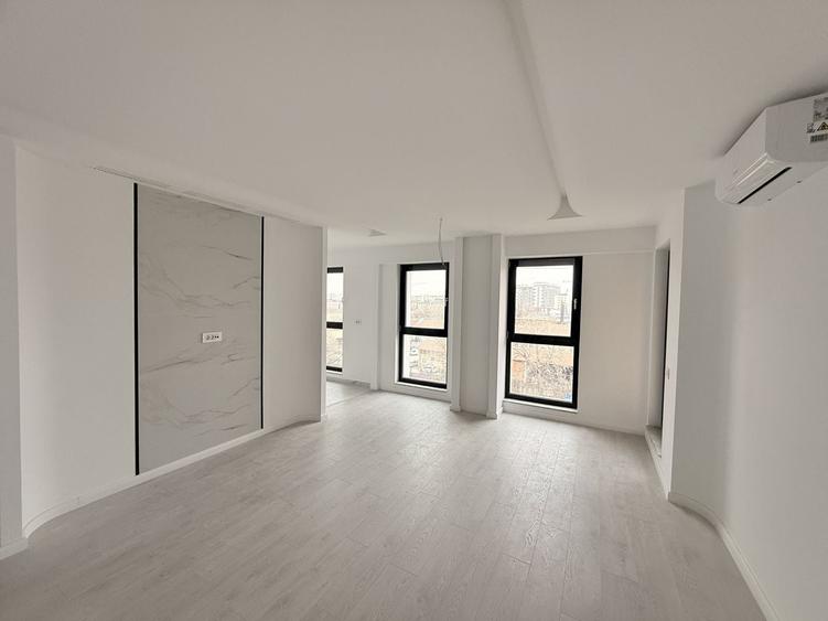 Apartament cu 3 camere în Parcul Carol