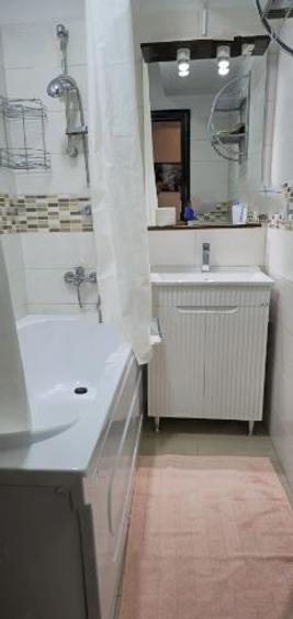 Apartament cu 2 camere decomandat, mobilat în Vitan-Bârzești