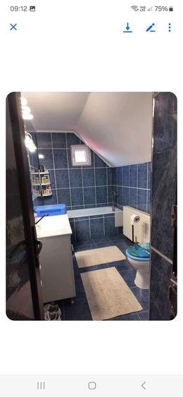 Casă cu 2 camere în Central