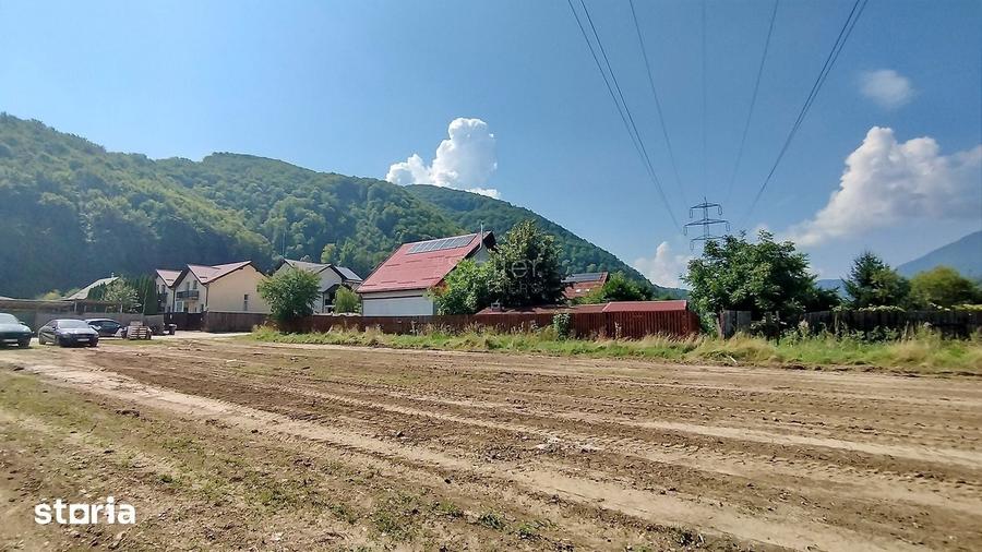 Teren de 1000 mp, în Bunloc