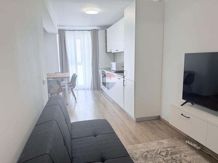 Apartament cu 2 camere semidecomandat, mobilat în Dâmbul Rotund